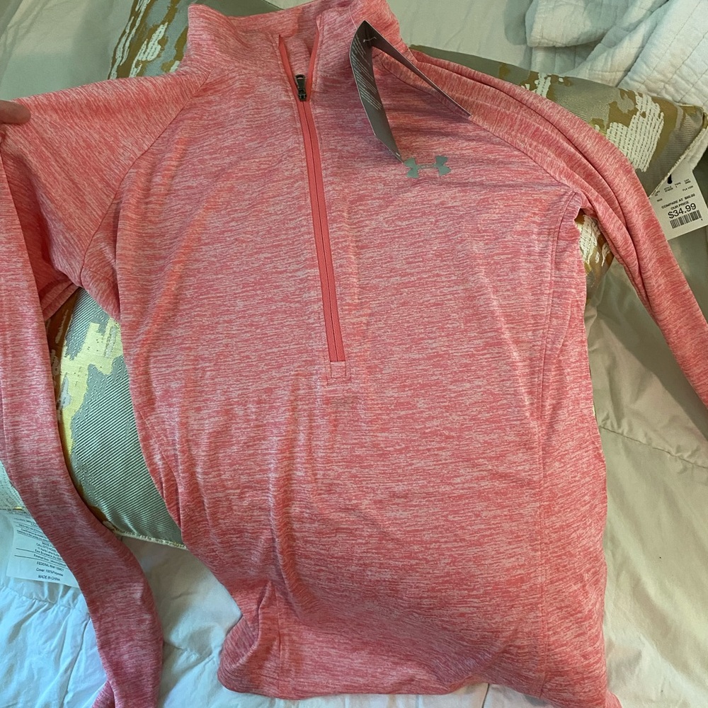 NWT under armor pullover half zip long sleeve top
